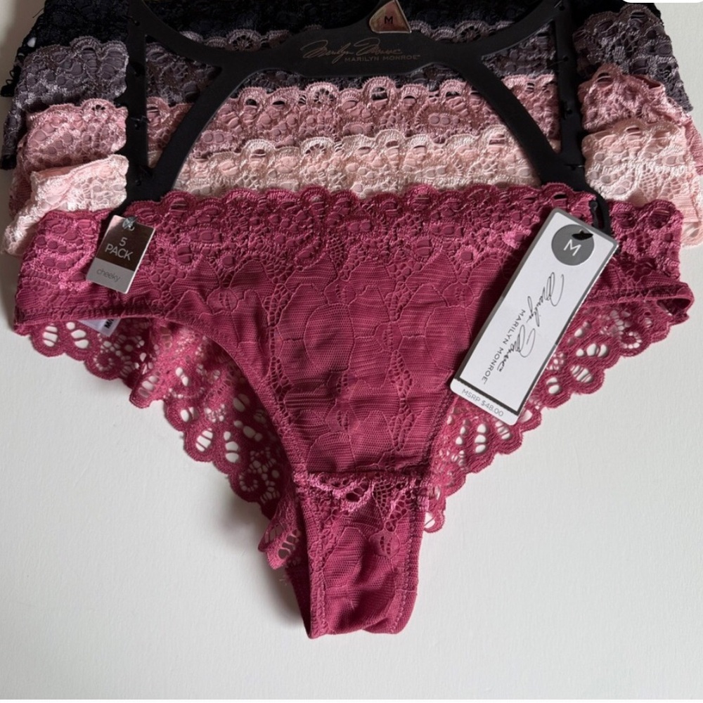 MARILYN MONROE CHEEKY SEXY PANTIES SZ M NEW!